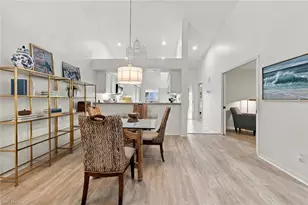 470 Country Hollow Ct, Naples, FL 34104 - Photo 15