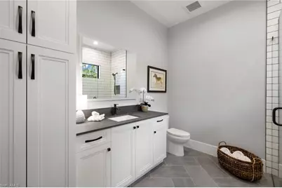 4221 7th Ave NW, Naples, FL 34119 - Photo 17
