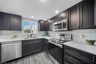 280 2nd Ave S, Naples, FL 34102 - Photo 5