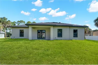 205 W 7th St, Lehigh Acres, FL 33972 - Photo 37