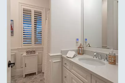 131 3rd St N, Naples, FL 34102 - Photo 21