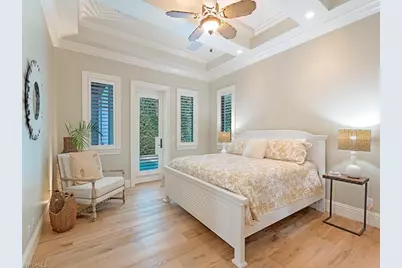 131 3rd St N, Naples, FL 34102 - Photo 17