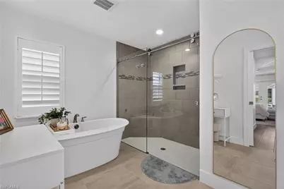 24377 Stillwell Pkwy, Bonita Springs, FL 34135 - Photo 15