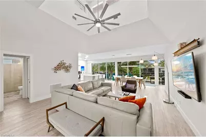 1282 Venetian Way, Naples, FL 34110 - Photo 7