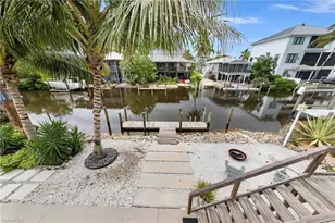 1282 Venetian Way, Naples, FL 34110 - Photo 5