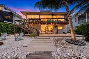 1282 Venetian Way, Naples, FL 34110 - Photo 3
