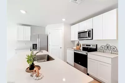 14168 Hemingway Oaks Trl, Fort Myers, FL 33905 - Photo 1