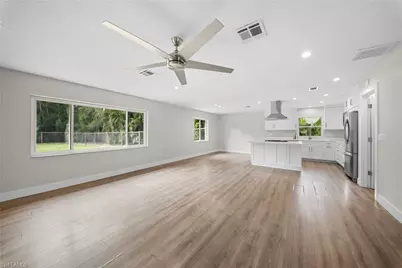 5750 Westport Ln, Naples, FL 34116 - Photo 11