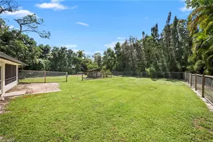 5750 Westport Ln, Naples, FL 34116 - Photo 37