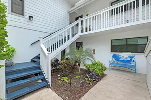 1322 Chesapeake Ave, Naples, FL 34102 - Photo 3