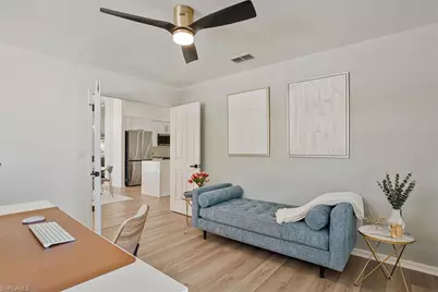 821 Gulf Pavilion Dr #206, Naples, FL 34108 - Photo 7