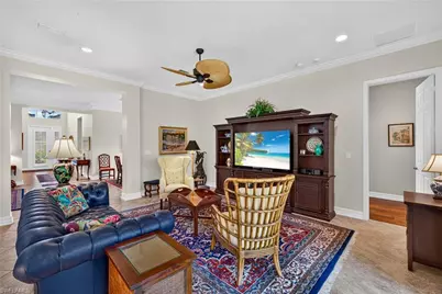 3804 Columbia Ct, Naples, FL 34119 - Photo 3