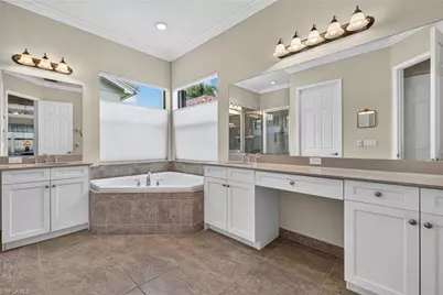 3804 Columbia Ct, Naples, FL 34119 - Photo 21