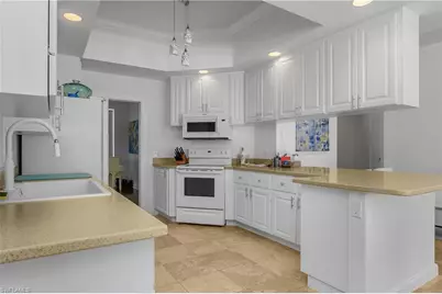 28308 Moray Dr, Bonita Springs, FL 34135 - Photo 11