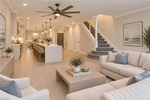 1050 6th St S, Naples, FL 34102 - Photo 5