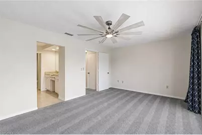 1050 6th St S #1050, Naples, FL 34102 - Photo 17