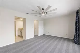 1050 6th St S, Naples, FL 34102 - Photo 17