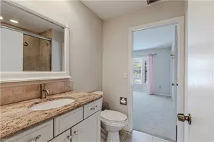 1050 6th St S, Naples, FL 34102 - Photo 21