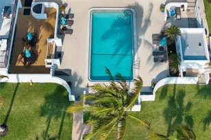 4005 Gulf Shore Blvd N, Naples, FL 34103 - Photo 25