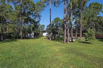 12 35th Ave NW, Naples, FL 34120 - Photo 37