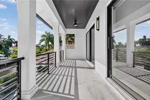 2231 Forrest Ln, Naples, FL 34102 - Photo 23