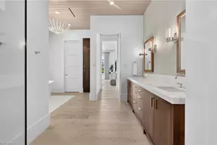 2231 Forrest Ln, Naples, FL 34102 - Photo 19