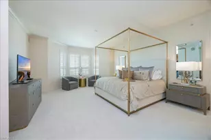 285 Grande Way, Naples, FL 34110 - Photo 11