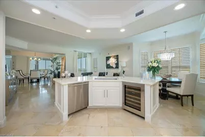 285 Grande Way #706, Naples, FL 34110 - Photo 5