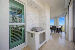 285 Grande Way, Naples, FL 34110 - Photo 21
