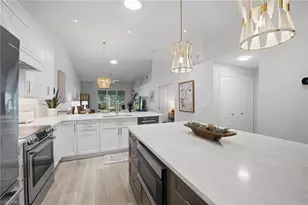 8089 San Vista Cir, Naples, FL 34109 - Photo 7