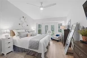 8089 San Vista Cir, Naples, FL 34109 - Photo 11