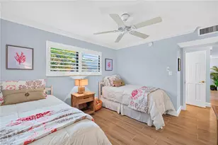 788 Park Shore Dr, Naples, FL 34103 - Photo 17