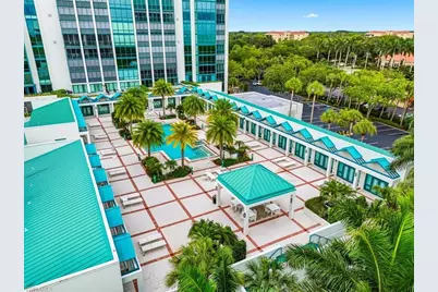 7515 Pelican Bay Blvd #5C, Naples, FL 34108 - Photo 1