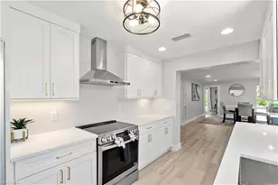 5161 Williams Dr, Fort Myers Beach, FL 33931 - Photo 7