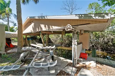 27557 Shore Dr, Bonita Springs, FL 34134 - Photo 9