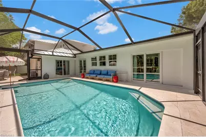 200 Burning Tree Dr, Naples, FL 34105 - Photo 19