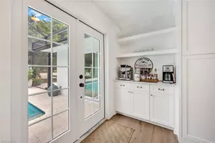 200 Burning Tree Dr, Naples, FL 34105 - Photo 17