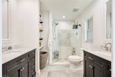 200 Burning Tree Dr, Naples, FL 34105 - Photo 23