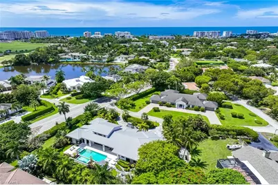 1300 Nautilus Rd, Naples, FL 34102 - Photo 29