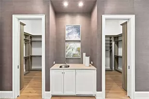 1300 Nautilus Rd, Naples, FL 34102 - Photo 39