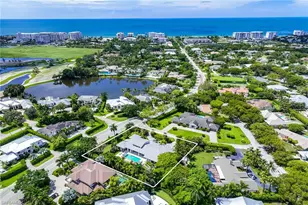 1300 Nautilus Rd, Naples, FL 34102 - Photo 3