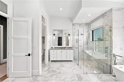 1300 Nautilus Rd, Naples, FL 34102 - Photo 35