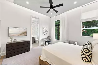 1300 Nautilus Rd, Naples, FL 34102 - Photo 45