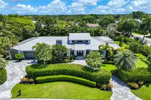 1300 Nautilus Rd, Naples, FL 34102 - Photo 13
