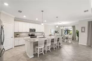 17620 Kinzie Ln, Estero, FL 33928 - Photo 9