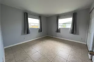 691 110th Ave N, Naples, FL 34108 - Photo 9