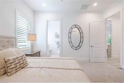 14244 Laguna Springs Ln, Naples, FL 34114 - Photo 19