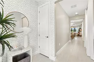 1880 Sierra Ct, Naples, FL 34120 - Photo 3