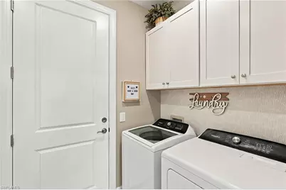 1880 Sierra Ct, Naples, FL 34120 - Photo 19