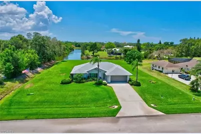 1364 Windswept Ave, Naples, FL 34109 - Photo 3